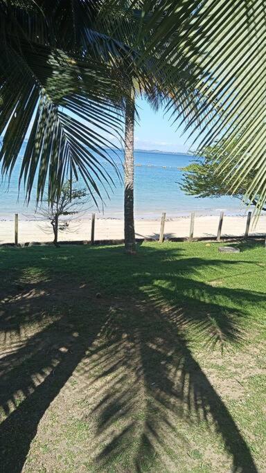 Casa Amarela, Ilha Dos Frades
