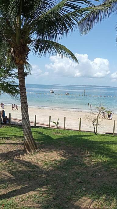 Casa Amarela, Ilha Dos Frades 度假居 *