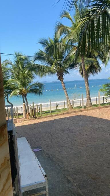 Casa Amarela, Ilha Dos Frades 度假居